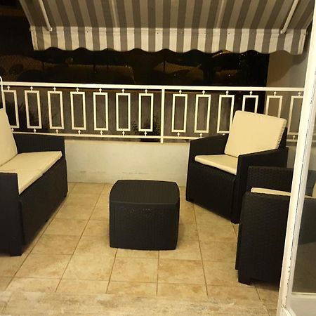 Superbe 3P 2Chambres, 2Terrasses Cannes Centre-Ville, 4 Min A Pied De La Croisette Sas-Meredith Loc Buitenkant foto