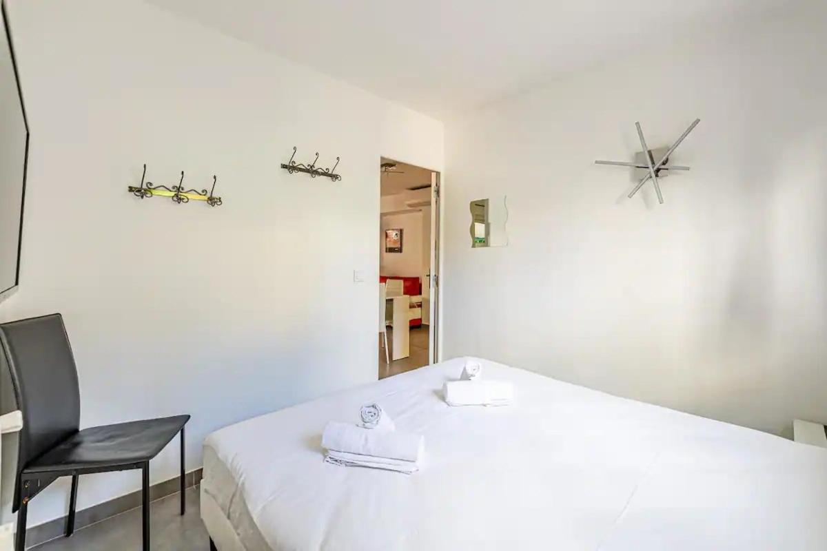 Superbe 3P 2Chambres, 2Terrasses Cannes Centre-Ville, 4 Min A Pied De La Croisette Sas-Meredith Loc Buitenkant foto