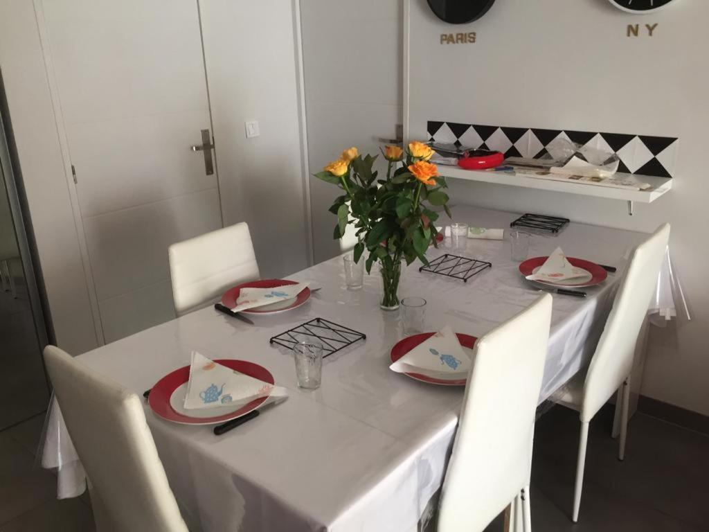 Superbe 3P 2Chambres, 2Terrasses Cannes Centre-Ville, 4 Min A Pied De La Croisette Sas-Meredith Loc Buitenkant foto