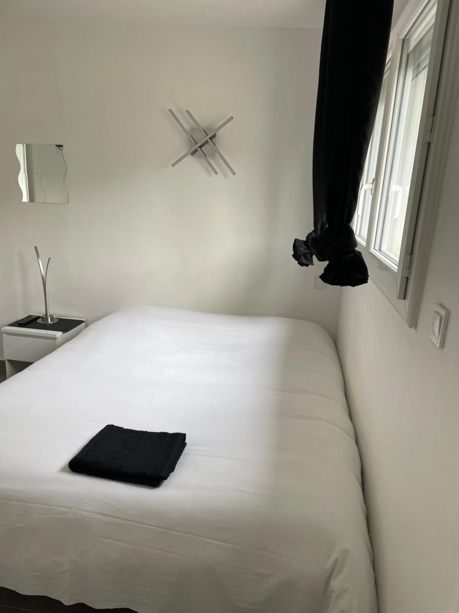 Superbe 3P 2Chambres, 2Terrasses Cannes Centre-Ville, 4 Min A Pied De La Croisette Sas-Meredith Loc Buitenkant foto